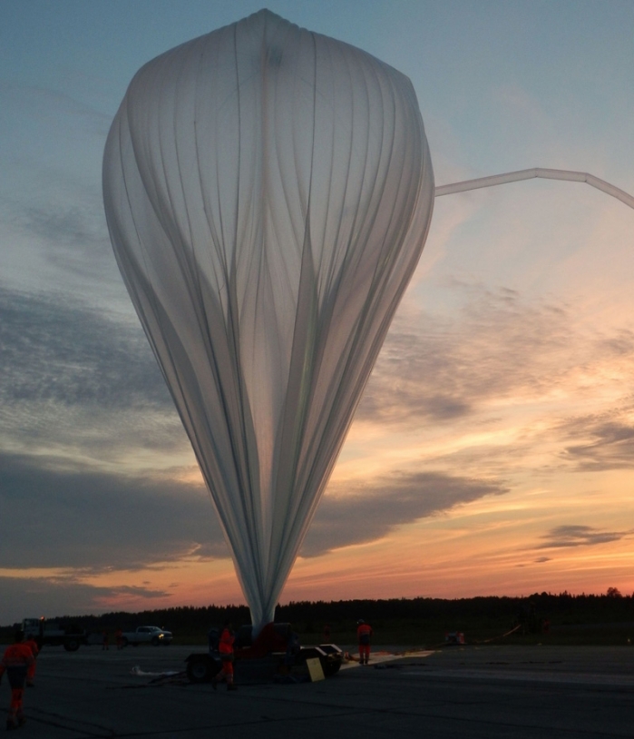 CNES open statospheric balloon launch from the canadian Timmins base in 2013. Credits: CNES/V. Dubourg.
